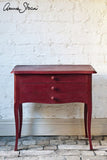 Annie Sloan Chalk paint - Burgundy