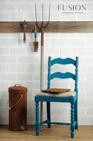 Möbler målade med Fusion Mineral Paint renfrew blue