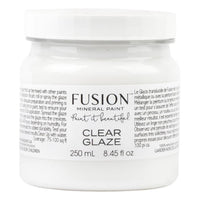 Clear glaze från Fusion mineral paint. 